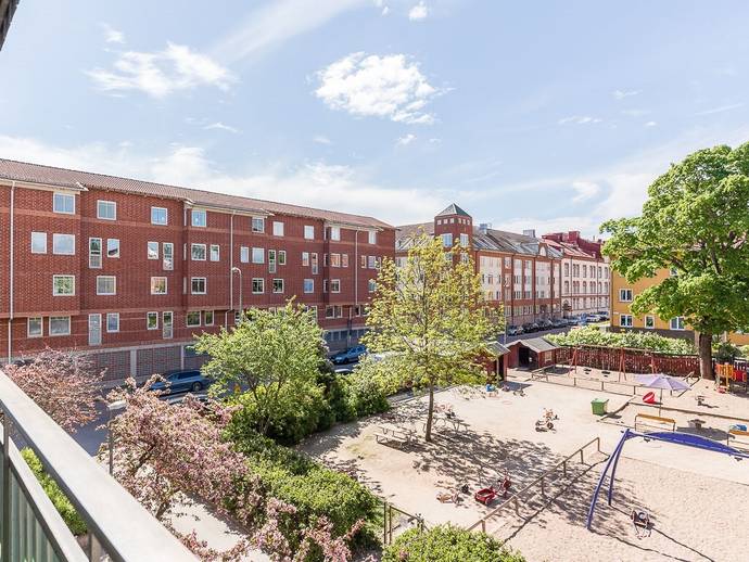 4 rok · 90 m² · Hantverkargatan 27 B
