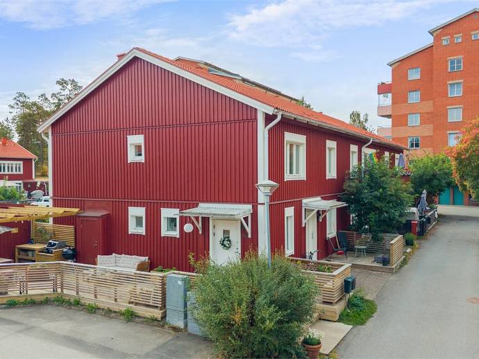 3 rok · 87,5 m² · Strömstarevägen 48