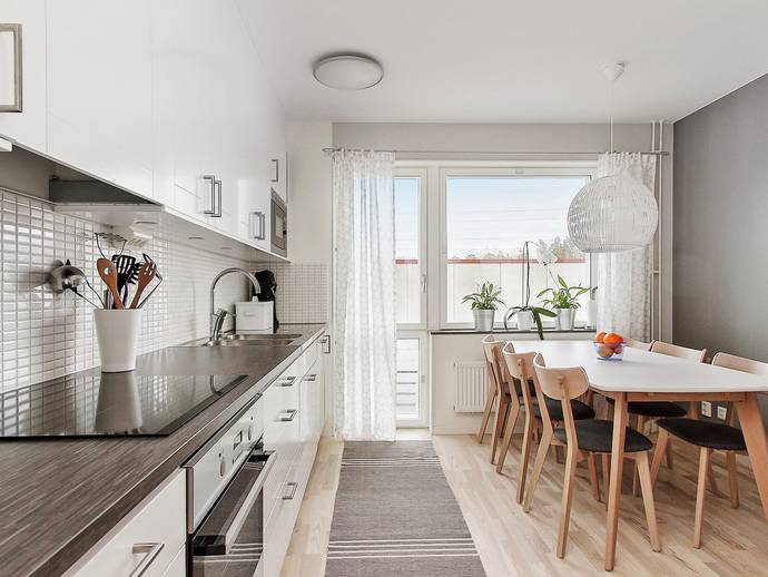 3,5 rok · 81 m² · Blåklockevägen 11, 2tr