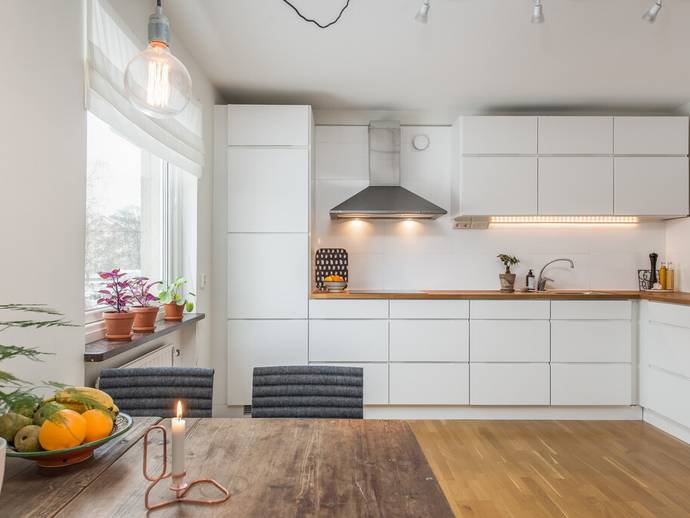 1 rok · 42,5 m² · Engelbrektsgatan 105B