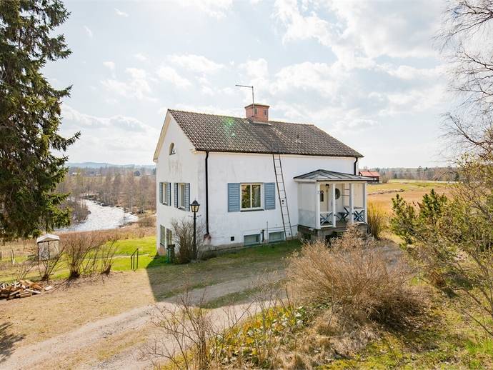 2 rok · 79 m² · Åmotsvägen 17