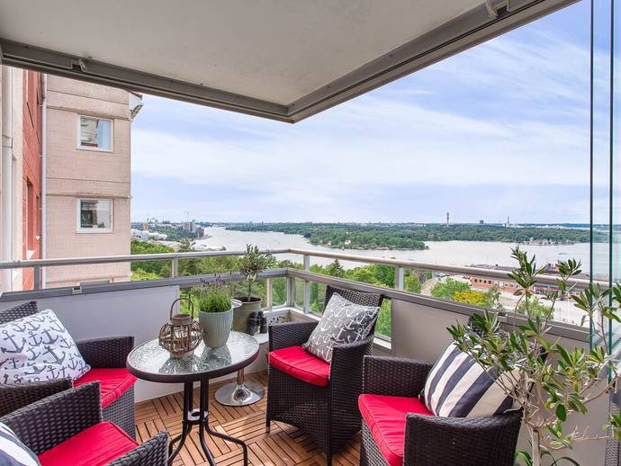 2 rok · 63 m² · Landåvägen 4