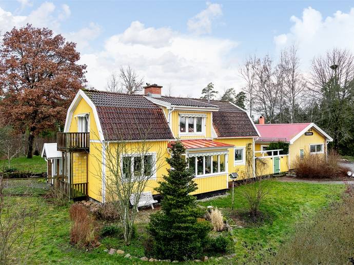 6 rok · 138 m² · Tävelsås Tallhyddan 