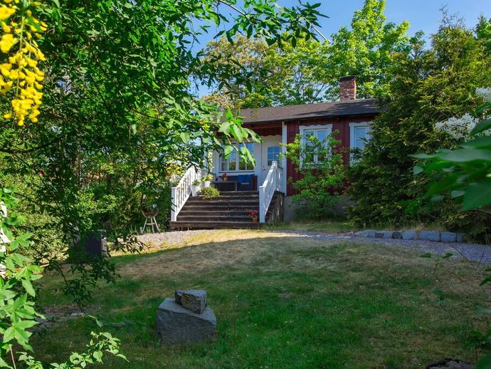 2 rok · 30 m² · Gamla landsvägen 129b