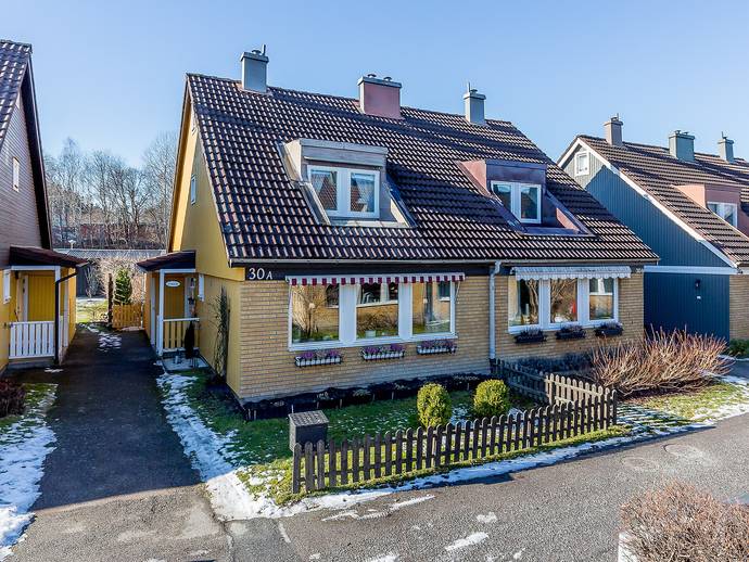 4 rok · 97 m² · Fjärdingsmansvägen 30a