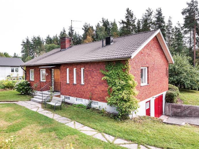 4 rok · 94 m² · Kalandervägen 8
