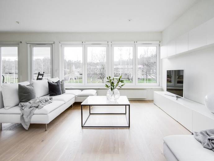 6 rok · 166 m² · Solrosvägen 18