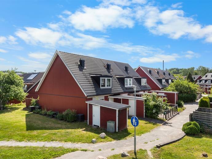 4 rok · 102 m² · Prästgårdsvägen 16