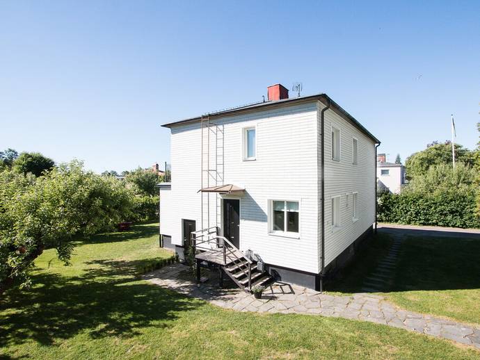 6 rok · 180 m² · Hertig Carls allé 60