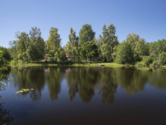 6 rok · 340 m² · Vatthammarsvägen 15