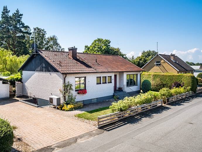 4 rok · 100 m² · Ringvägen 27
