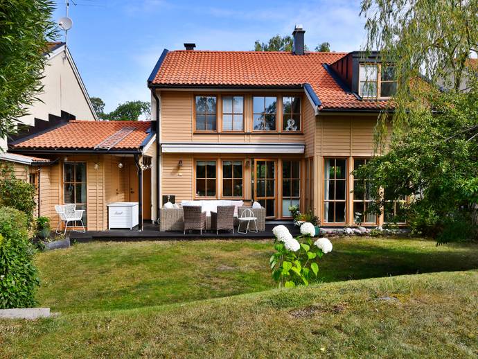 5 rok · 155 m² · Elinshällsvägen 5