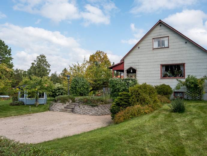 5 rok · 124 m² · Björksoppsvägen 9