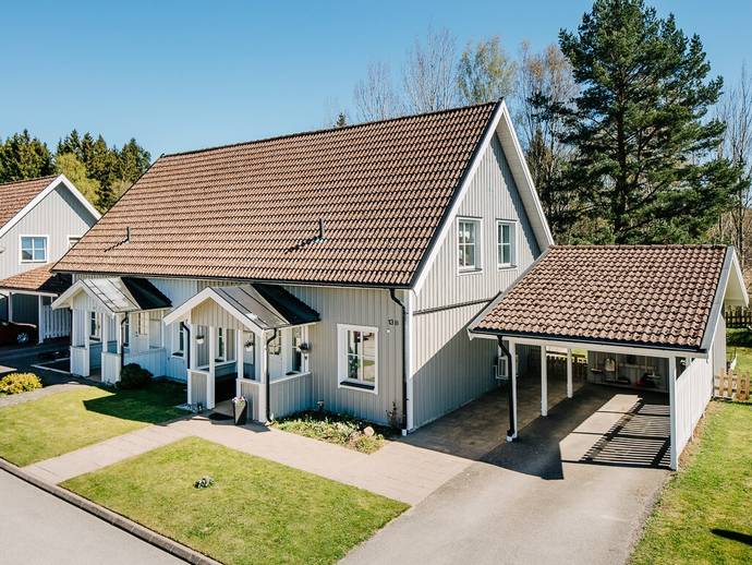 4 rok · 112 m² · Sjövägen 13 B