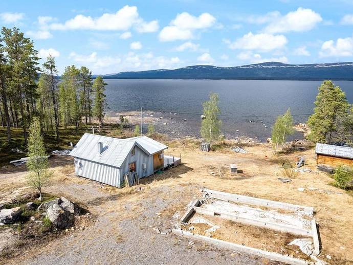 Mossamyren 7 i Norra Bergnäs, Arjeplogs kommun - fritidsboende till ...