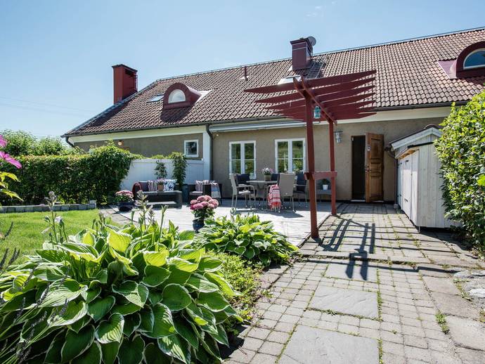 4 rok · 101 m² · Nedre hyttvägen 1b