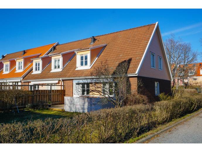 6 rok · 114 m² · Mickelsbergsvägen 386