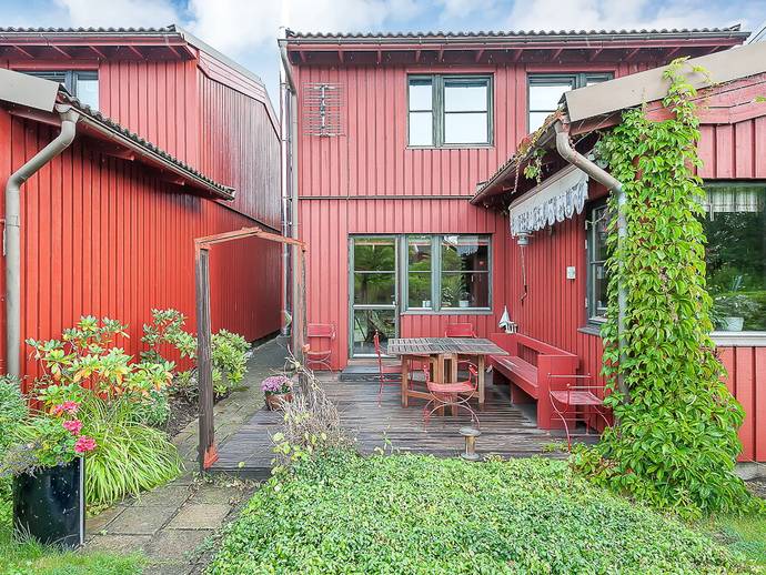 6 rok · 130 m² · Krokusvägen 3