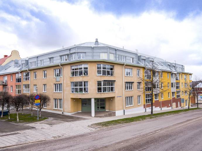 2 rok · 51 m² · Norra Kyrkesplanaden 3