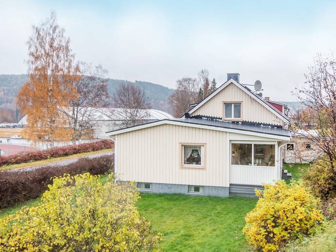 5 rok · 117 m² · Nipvallavägen 2