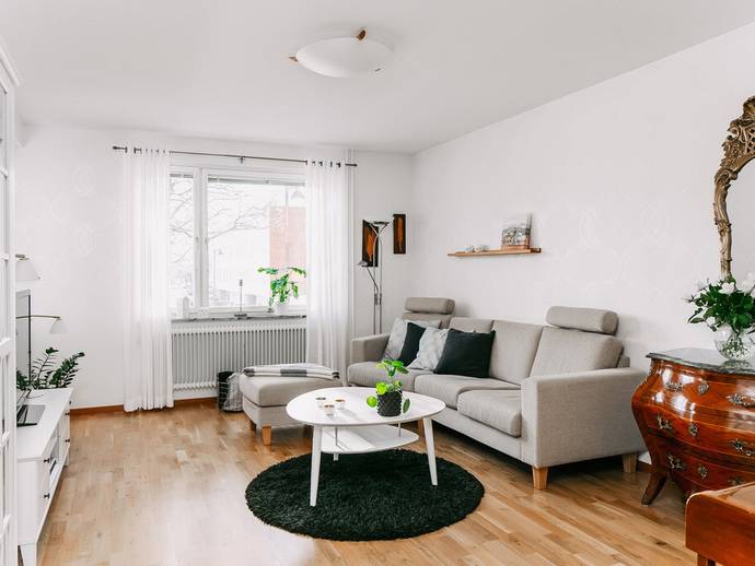 4 rok · 87 m² · Karl dahlins väg 28A