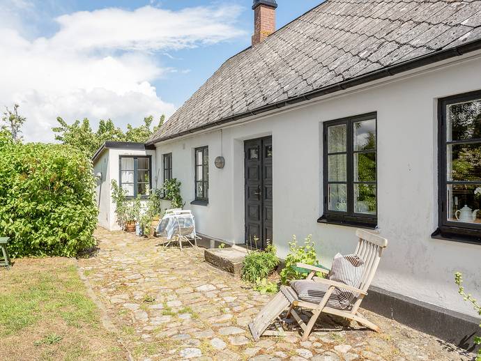 Östersjögatan 28 i Brantevik, Simrishamns kommun - villa till salu - Hemnet