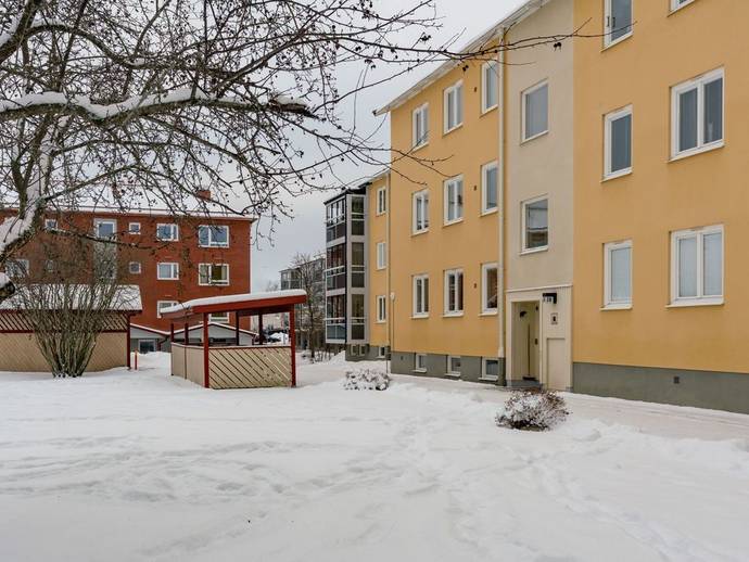1 rok · 39,7 m² · Valhallavägen 2B
