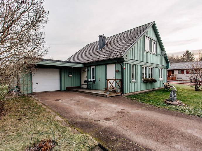 6 rok · 133 m² · Lundsvägen 15