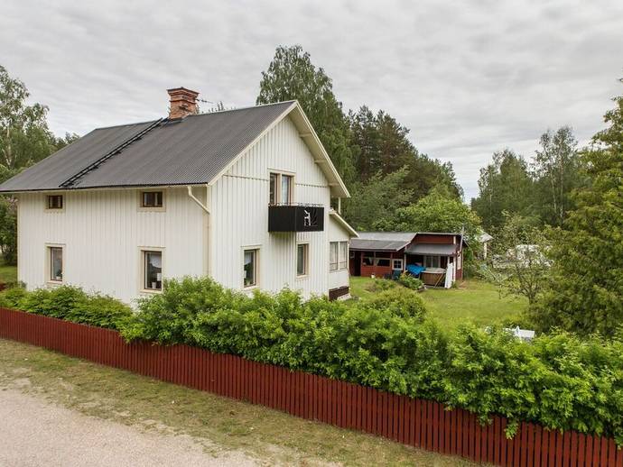 5 rok · 142 m² · Stationsvägen 18