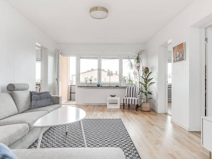 4 rok · 87 m² · Tallåsvägen 14