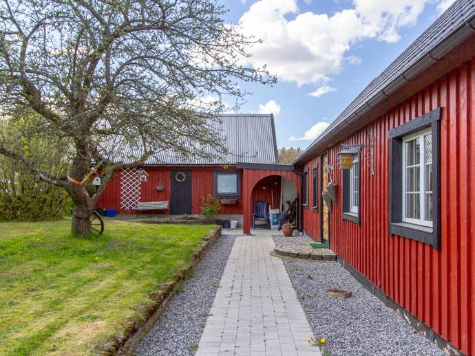 4 rok · 77 m² · Fjärlöv 1326