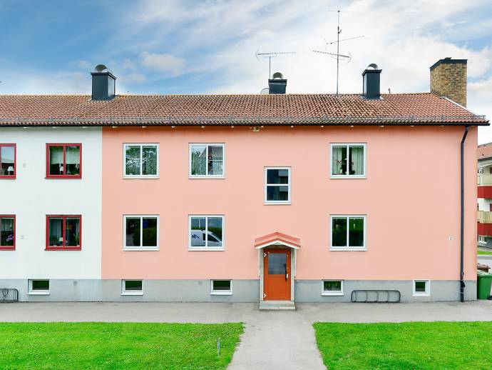 2 rok · 54 m² · Rådhusallén 13 C vån 1
