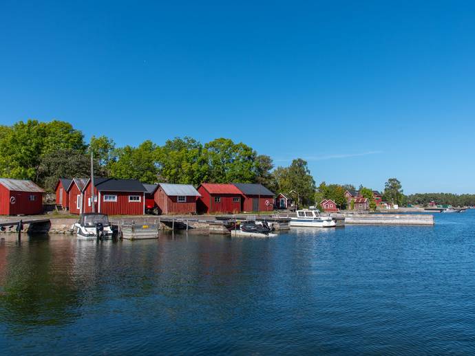 Möja Långviksnäs 122 i Möja - Långvik, Värmdö kommun - villa till salu ...