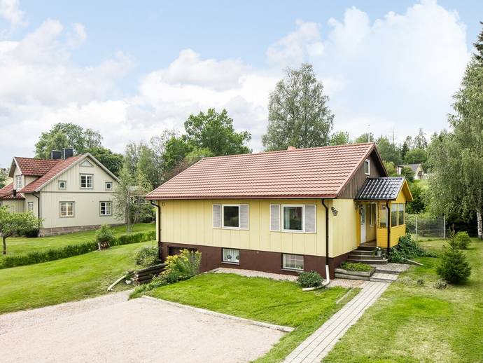6 rok · 96 m² · Stora Vägen 21