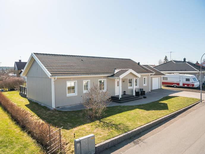 4 rok · 134 m² · Grengatan 8