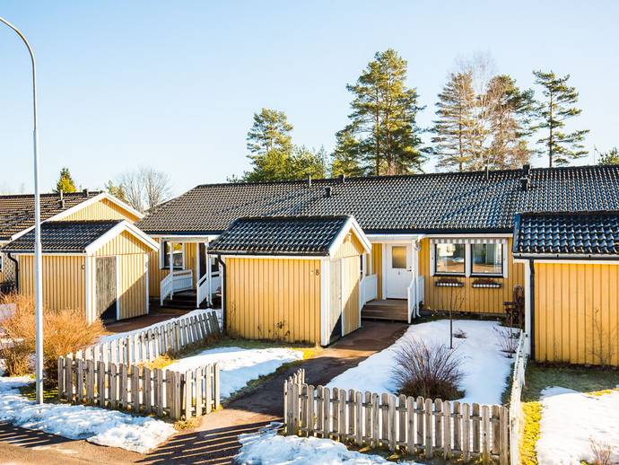 3 rok · 75 m² · Fänriksvägen 2B