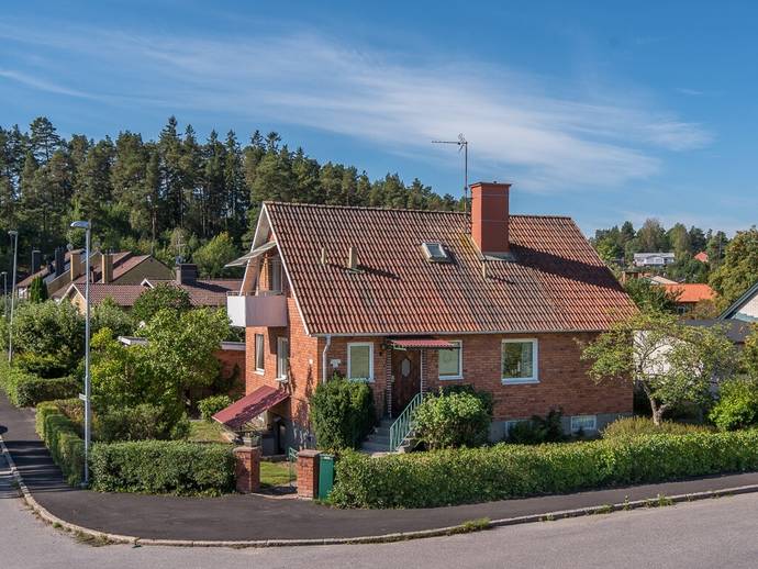 6 rok · 130 m² · Ringvägen 20
