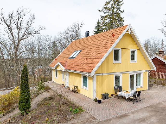 6 rok · 161 m² · Rängenvägen 30