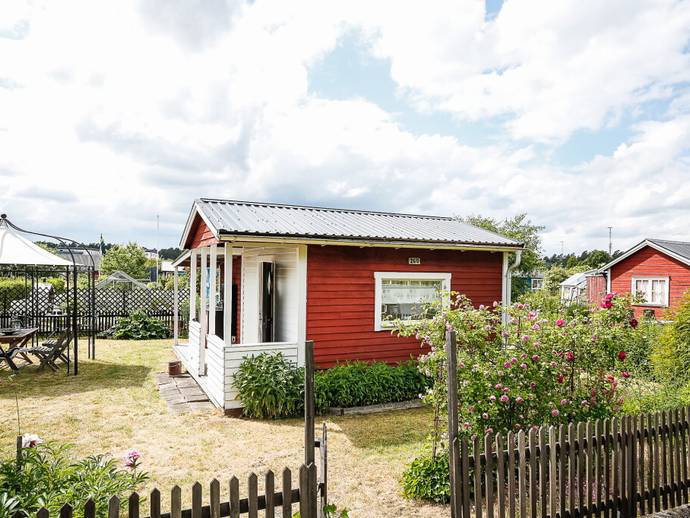 2 rok · 23 m² · Valla koloniträdgårdar Klintvägen 260