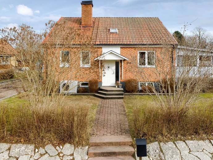 5 rok · 110 m² · Närlundavägen 5