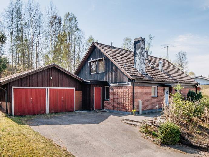 5 rok · 143 m² · Svarmansvägen 12