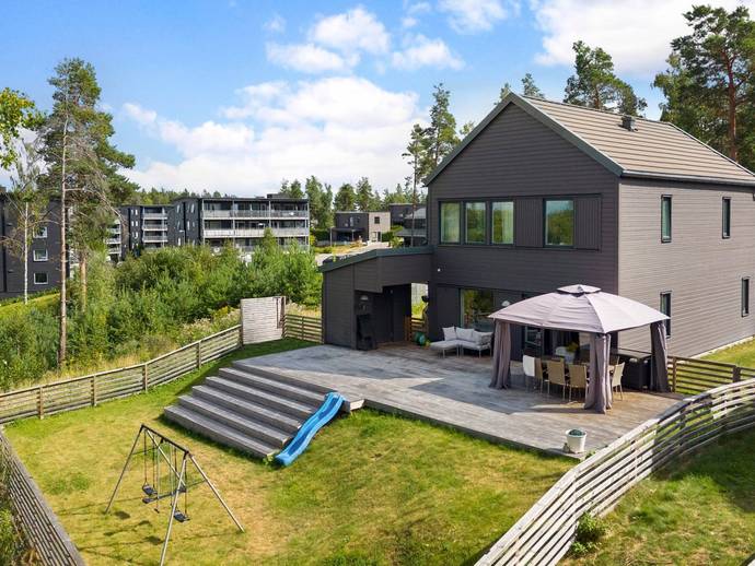 5 rok · 125 m² · Tant Gröns Väg 12