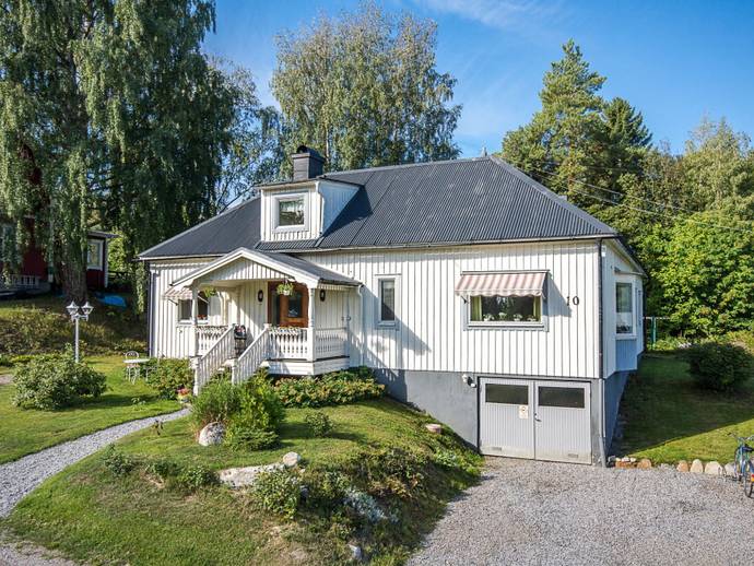 7 rok · 135 m² · Västra Bergsgatan 10