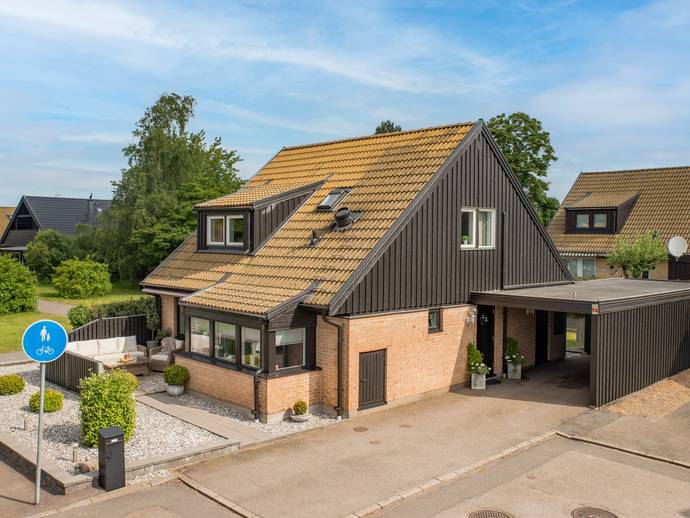 4 rok · 124 m² · Kristinehöjdsvägen 11