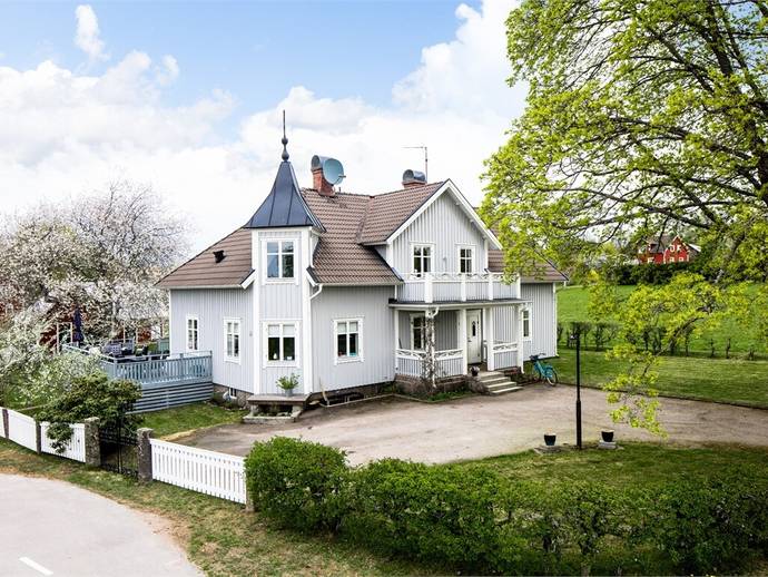 7 rok · Byvägen 27