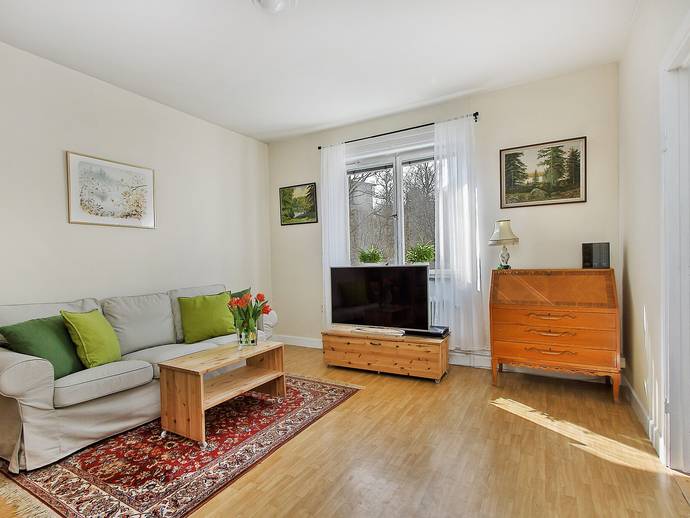 2 rok · 42 m² · Snörmakarvägen 7