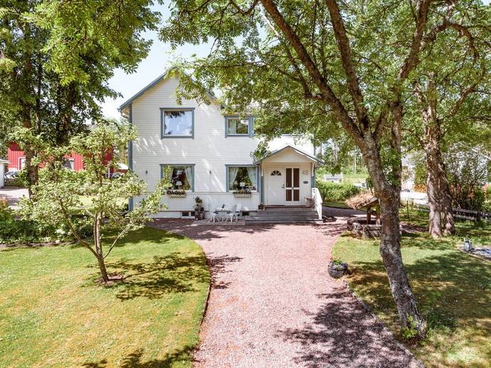 5 rok · 144 m² · Källtorpsvägen 48