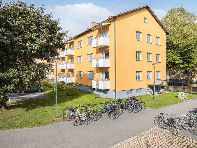 2 rok · 52 m² · Kungsvägen 16B