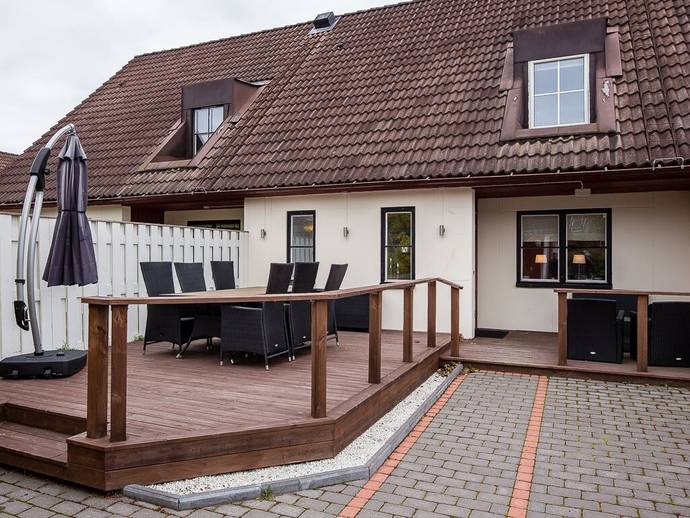 4 rok · 104 m² · Långbackavägen 81