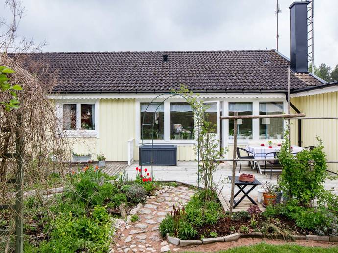 4 rok · 110 m² · Kårevägen 12